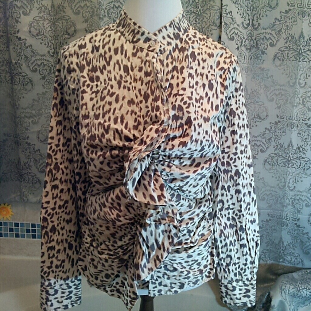 Moda International button front abstract blouse